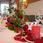 Ξενοδοχείο Alpenhof 3*