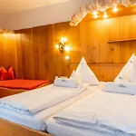 Alpenhof Ξενοδοχείο 3*