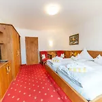 Ξενοδοχείο Alpenhof 3*